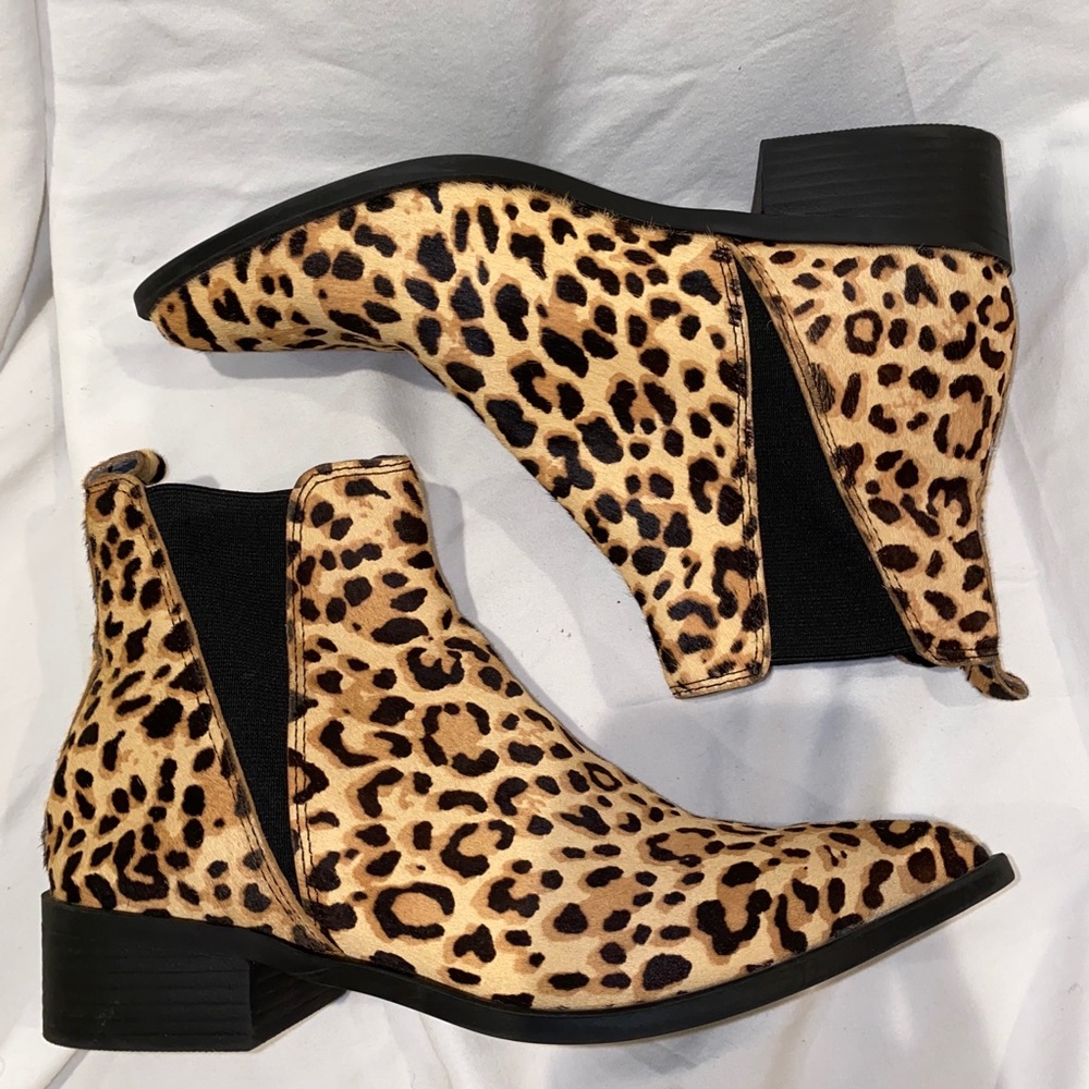 Steve Madden cheetah ankle booties with point toe